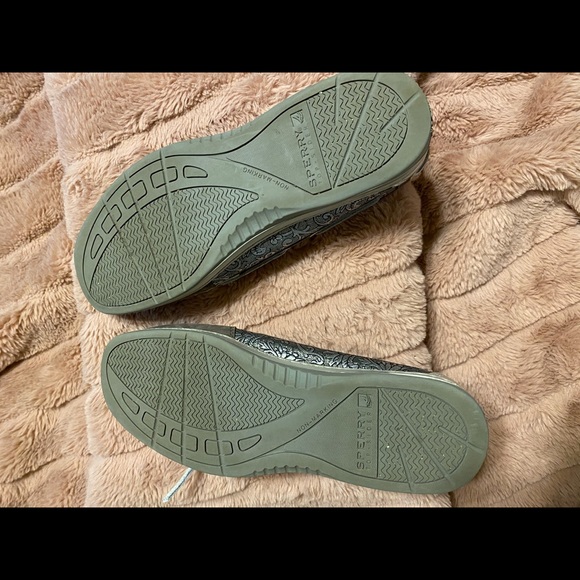 Women’s Sperry Boat Shoe - Picture 7 of 7